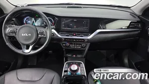 Kia Niro, 2022 — миниатюра 10