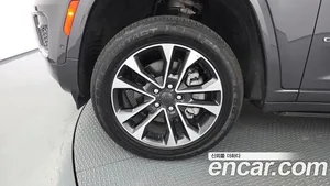 Jeep Cherokee, 2022 — миниатюра 5