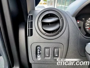 Renault Master, 2019 — миниатюра 15