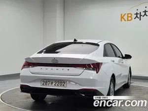 Hyundai Avante, 2022 — миниатюра 3