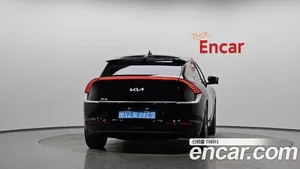 Kia EV6, 2023 — миниатюра 3