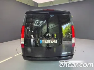Hyundai Staria, 2025 — миниатюра 4