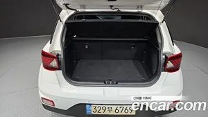 Hyundai Venue, 2022 — миниатюра 35