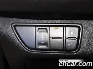 Genesis G70, 2018 — миниатюра 14