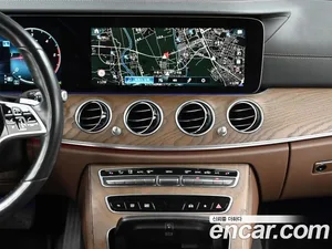 Mercedes-Benz E-Class, 2021 — миниатюра 14