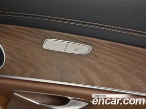Mercedes-Benz E-Class, 2021 — миниатюра 16