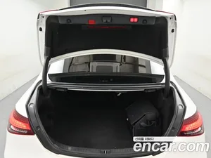 Mercedes-Benz E-Class, 2021 — миниатюра 19