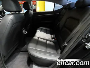 Hyundai Avante, 2016 — миниатюра 7