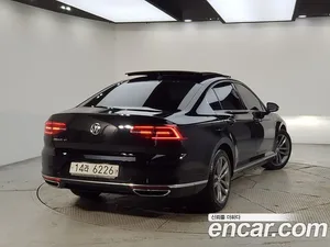 Volkswagen Passat, 2018 — миниатюра 4