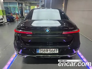 BMW 7-Series, 2024 — миниатюра 4