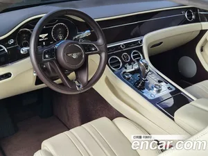 Bentley Continental, 2019 — миниатюра 11