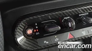 Mini Cooper, 2025 — миниатюра 12
