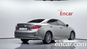 Lexus ES, 2018 — миниатюра 1