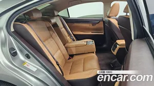 Lexus ES, 2018 — миниатюра 17