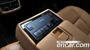 Lexus ES, 2018 — миниатюра 28