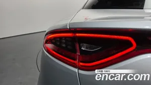 Kia Stinger, 2017 — миниатюра 9