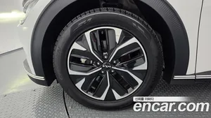 Kia EV6, 2021 — миниатюра 5