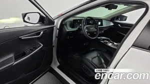 Kia EV6, 2021 — миниатюра 13