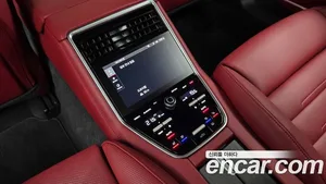 Porsche Panamera, 2023 — миниатюра 25