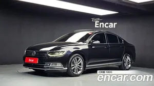 Volkswagen Passat, 2018 — миниатюра 1
