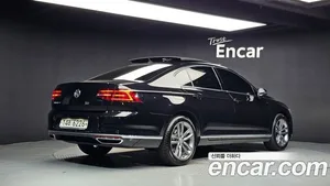 Volkswagen Passat, 2018 — миниатюра 2