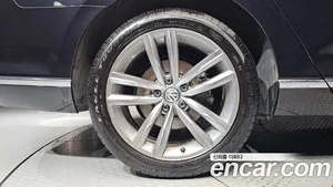 Volkswagen Passat, 2018 — миниатюра 5
