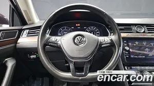 Volkswagen Passat, 2018 — миниатюра 13