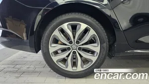 Renault SM6, 2016 — миниатюра 5
