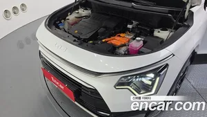 Kia Niro, 2022 — миниатюра 6