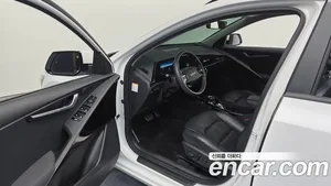 Kia Niro, 2022 — миниатюра 10