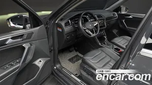 Volkswagen Tiguan, 2022 — миниатюра 12