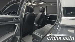 Volkswagen Tiguan, 2022 — миниатюра 16