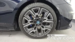 BMW 5-Series, 2025 — миниатюра 7