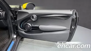 Mini Cooper, 2023 — миниатюра 15