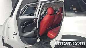 Mini Cooper, 2023 — миниатюра 18