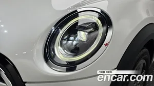 Mini Cooper, 2023 — миниатюра 8