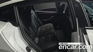 Tesla Model 3, 2024 — миниатюра 11
