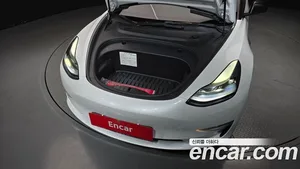 Tesla Model 3, 2022 — миниатюра 6
