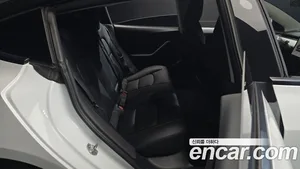 Tesla Model 3, 2022 — миниатюра 11