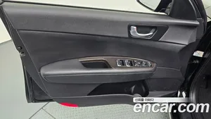 Kia K5, 2017 — миниатюра 14