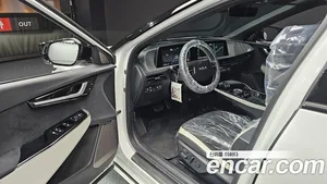 Kia EV6, 2021 — миниатюра 13