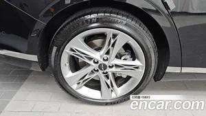 Genesis G90, 2024 — миниатюра 5