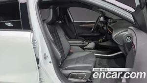 Renault Scenic, 2025 — миниатюра 16
