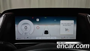 Genesis G90, 2023 — миниатюра 10