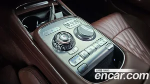 Genesis G90, 2023 — миниатюра 11