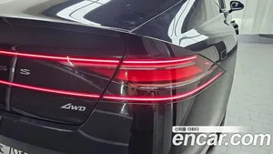 Genesis G90, 2023 — миниатюра 8