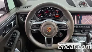 Porsche Macan, 2021 — миниатюра 19