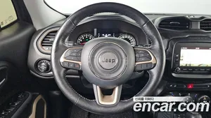Jeep Renegade, 2017 — миниатюра 15