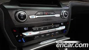 Ford Explorer, 2019 — миниатюра 22