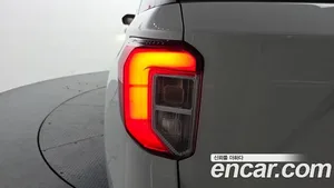 Ford Explorer, 2019 — миниатюра 9